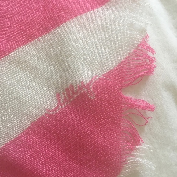 Lilly Pulitzer Striped Scarf - Picture 3 of 5